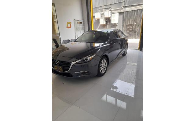 Mazda 3 1.6L 2018 GCC Good Mileage