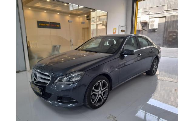 E200 Basic 2016 GCC extremely low mileages